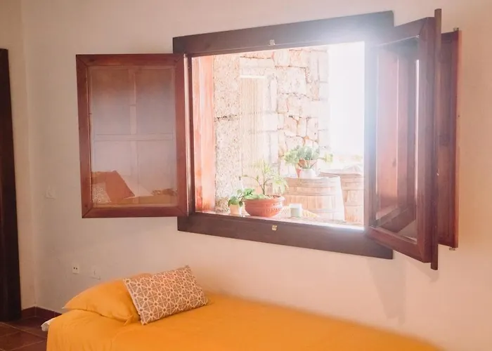 Beautiful Olive's Cave House *